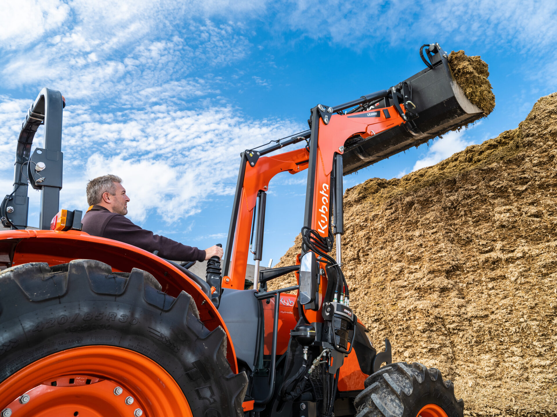 Agricultural Tractors Kubota M5002 Kubota Europe SAS