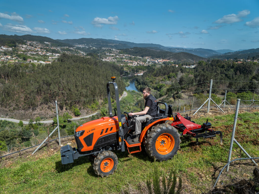 Tracteurs Compacts Kubota Lx Dr Kubota Europe Sas