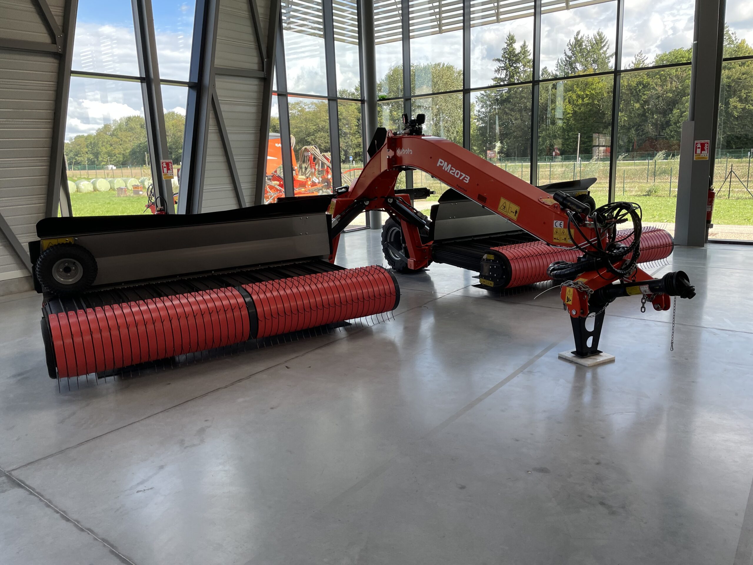 Andaineur Kubota PM2073T