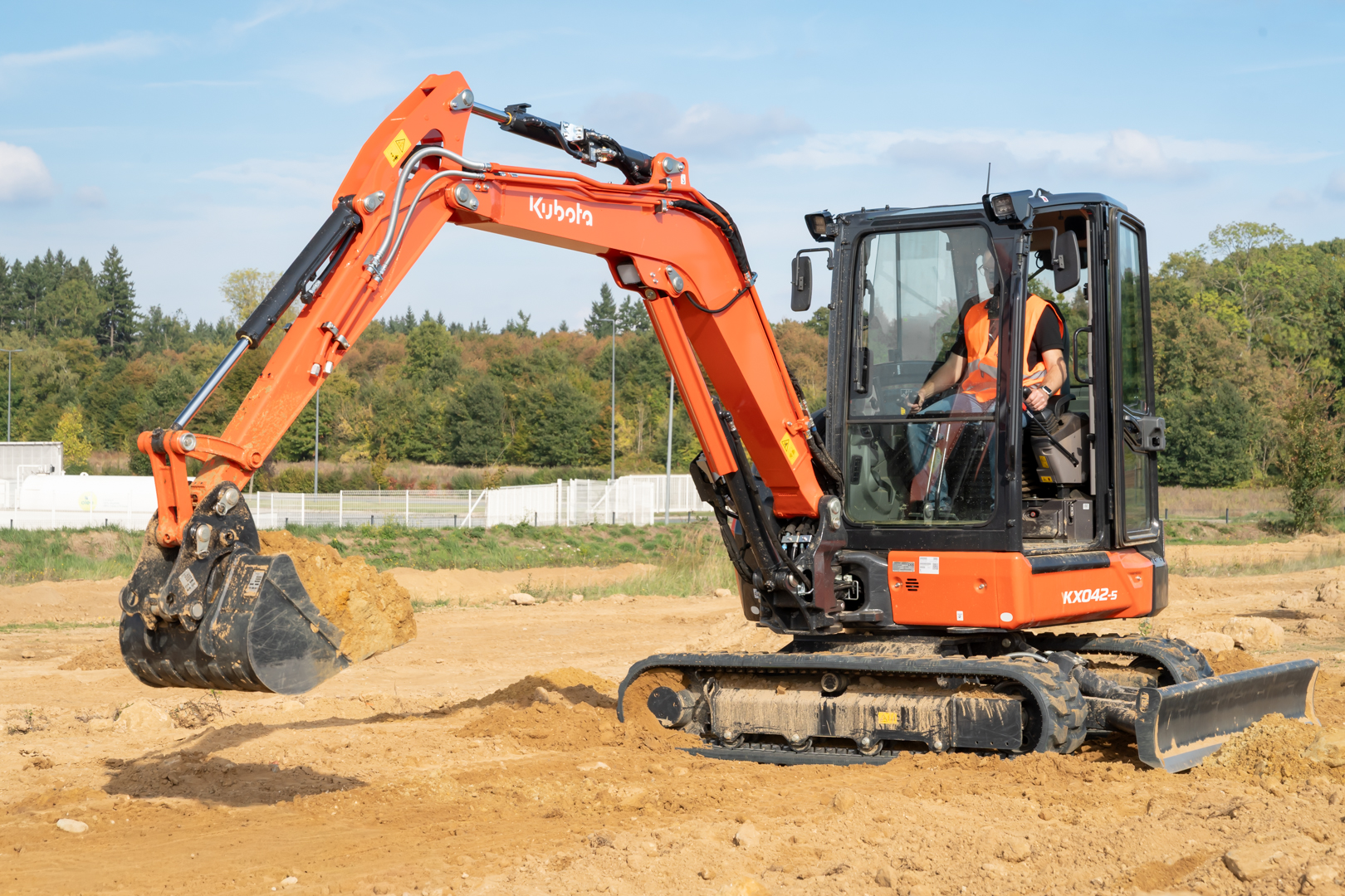 Mini-Excavators Kubota KX042-5 - Kubota Europe SAS.