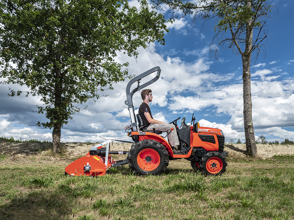 Trattorini Compatti Kubota Serie B1 - Kubota Europe SAS.